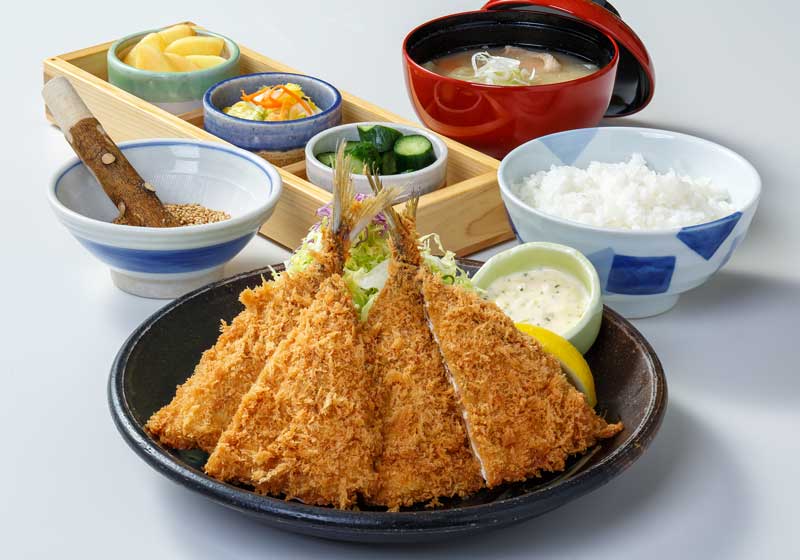 ごちそうアジフライ定食写真